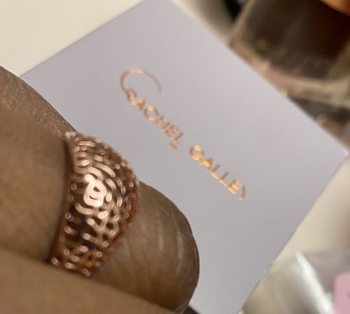 Customer photo review of Lattice Tapered Band Ring