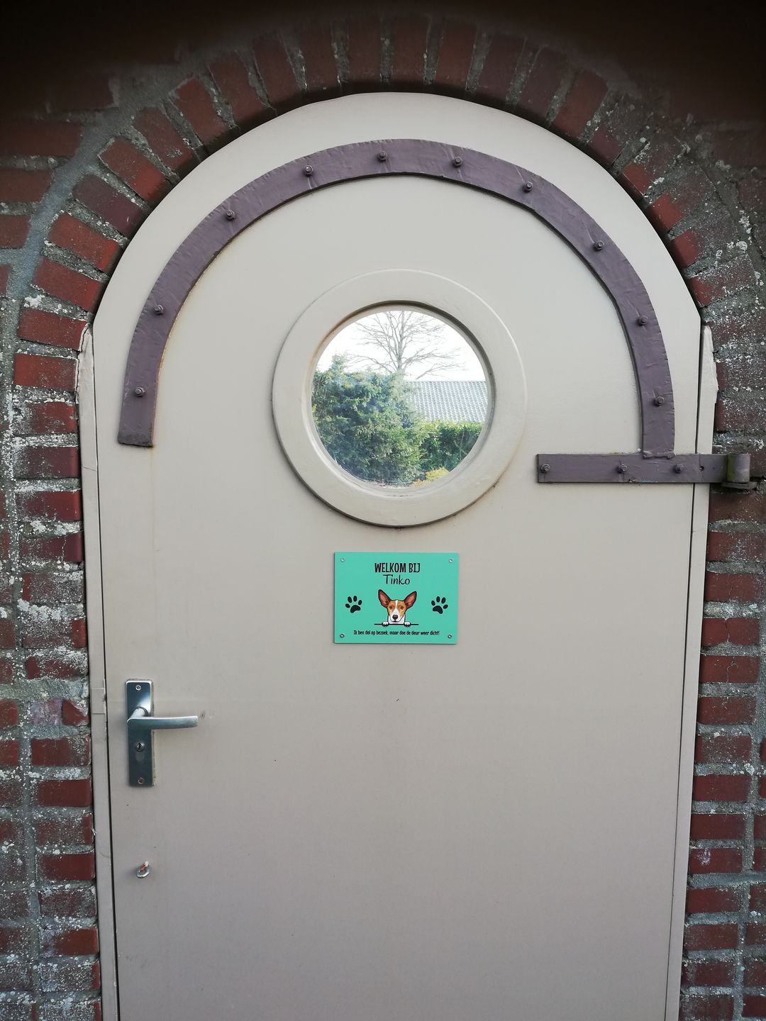 Customer photo review of Spionerende huisdieren- Gepersonaliseerde deurbord