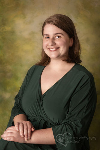 Customer photo review of Kate Sweep Green Abstract Backdrop for Photography