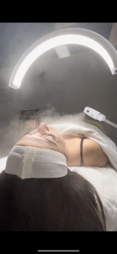 Customer photo review of CosmoGlo Original Light Bundle + Phone Clip