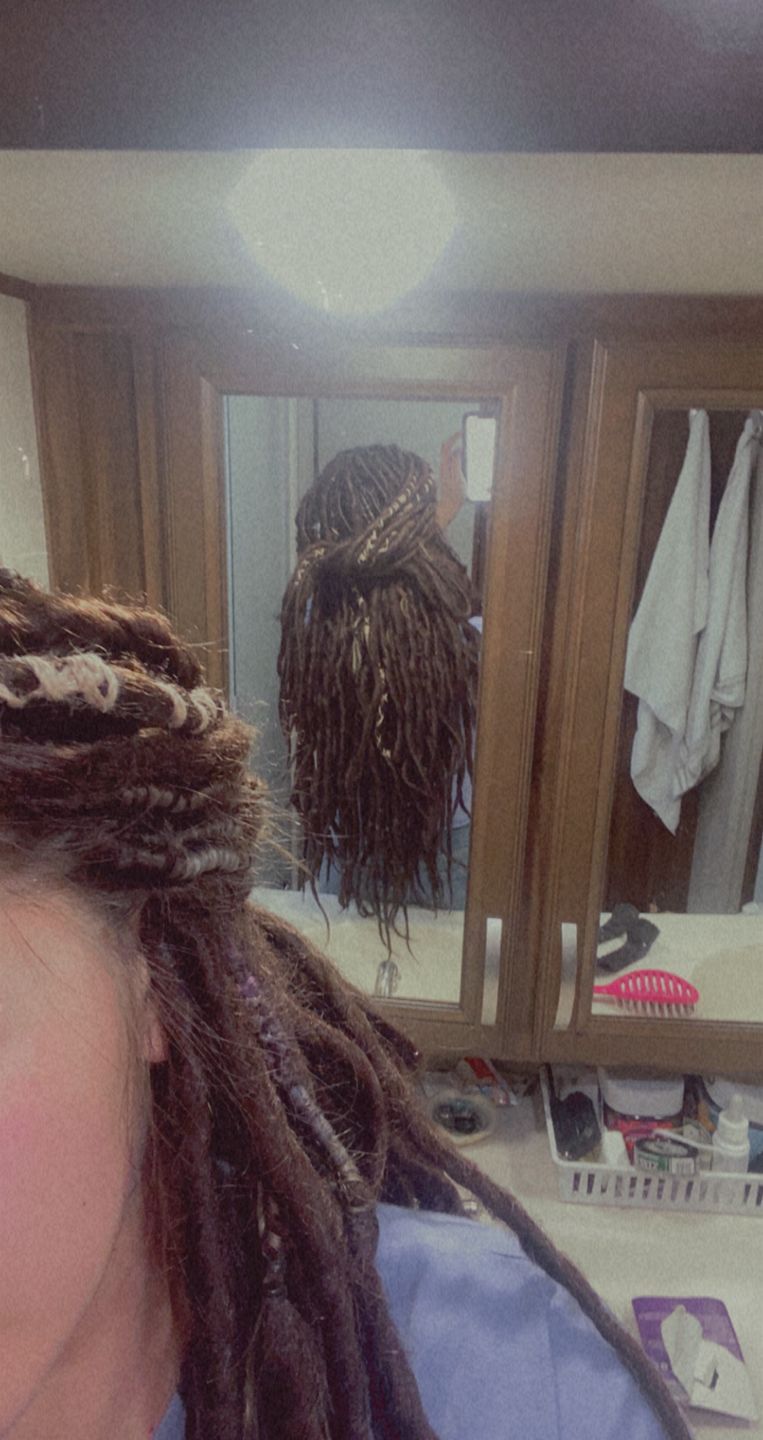 Customer photo review of (PRE ORDER) Almond Melt - (1 pack of 5 Dreads)
