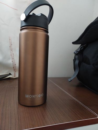 Customer photo review of 18oz Metallic Ace Bottle 530ml
