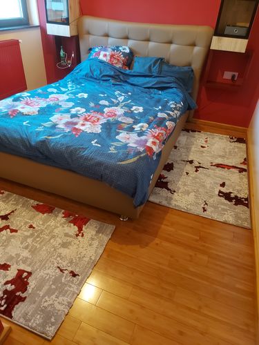 Customer photo review of Covor Sublim Burgundy