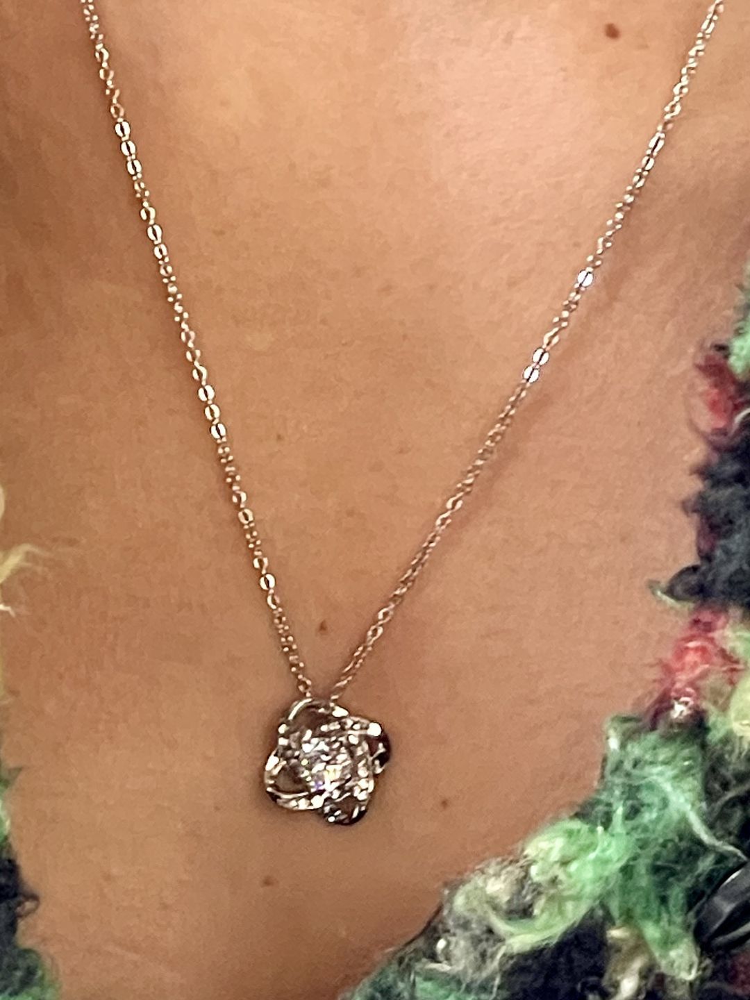 Customer photo review of To My Daughter - Never Fear - Love Knot Necklace