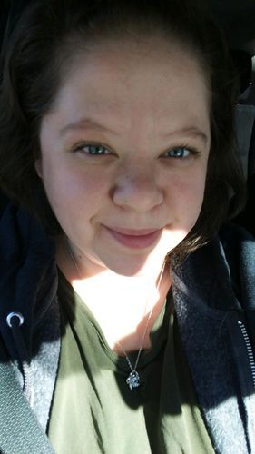 Customer photo review of To My Daughter - Never Fear - Love Knot Necklace