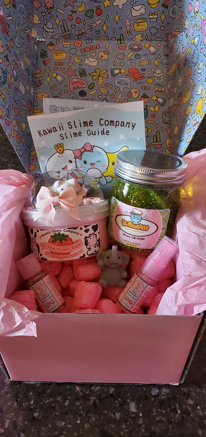 Customer photo review of Shimmery Pickle Clear Slime