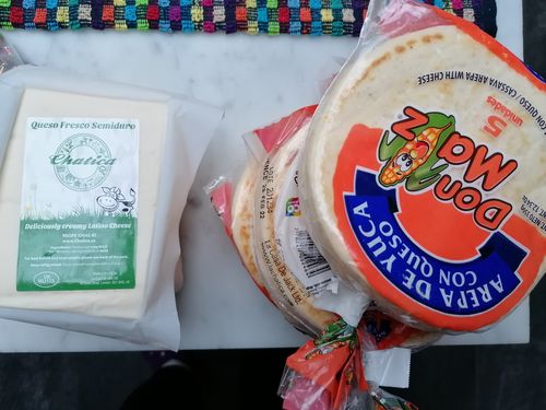 Customer photo review of Don Maíz | Arepa de Yuca con Queso | 5 units