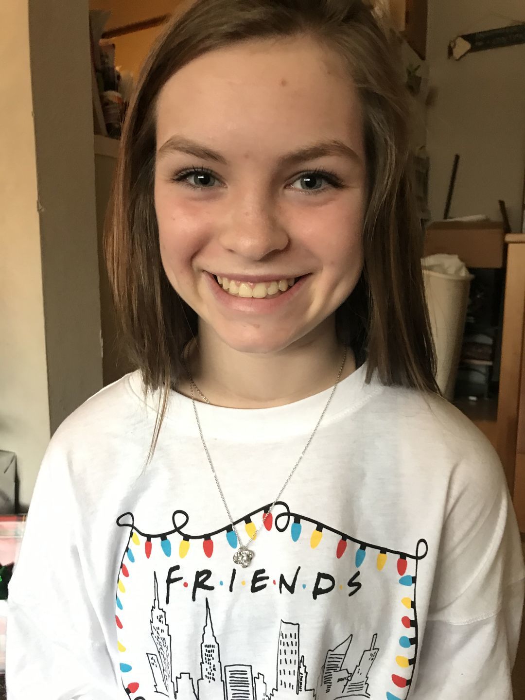 Customer photo review of To My Daughter - Never Fear - Love Knot Necklace