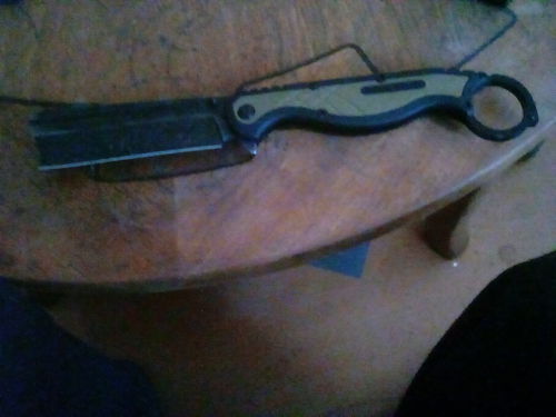 Customer photo review of Straight Razor Knife - Black Ronin