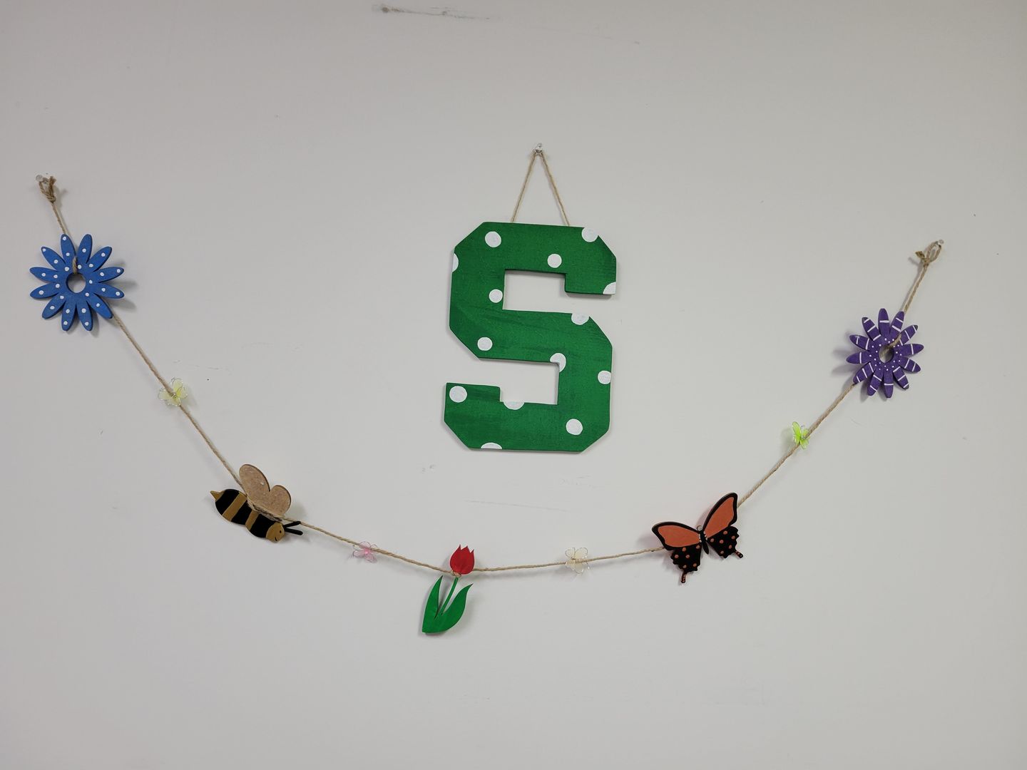 Customer photo review of Unfinished Wooden Butterfly Shape - Insect - Animal - Wildlife - Craft - up to 24" DIY