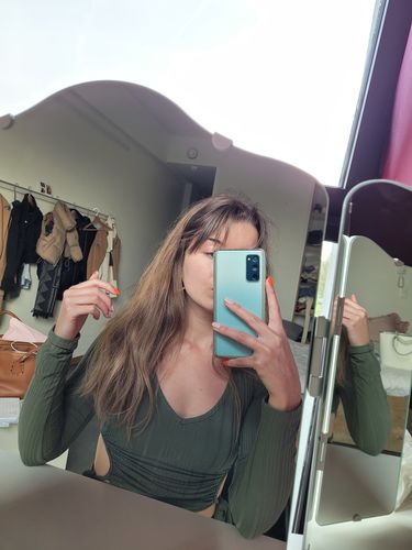 Customer photo review of OUD LOVE