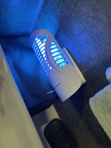 Customer photo review of Shieldeck® WallTrap - Plug-In Indoor Flying Insects Smart UV Trap