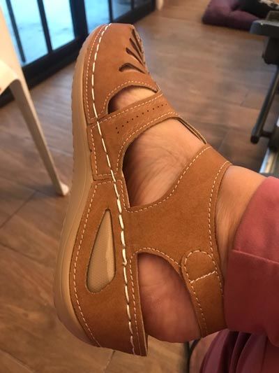 Customer photo review of Sandales de Marche Orthopédiques de Maintien du Pied - Travail Casual