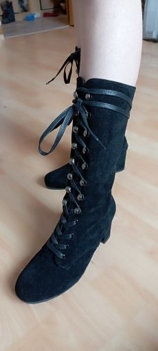 Customer photo review of Steampunk lace-up boots