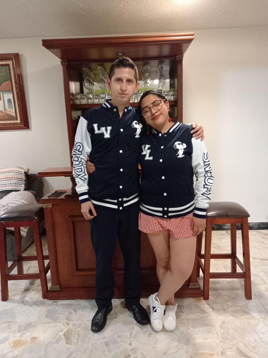 Customer photo review of Chamarra Universitaria Snoopy San Valentín