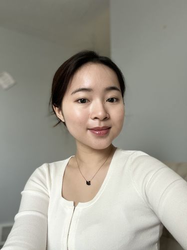 Customer photo review of Secretive Kristin - Olive