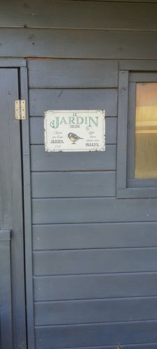 Customer photo review of Joie dans le jardin – pancarte de jardin