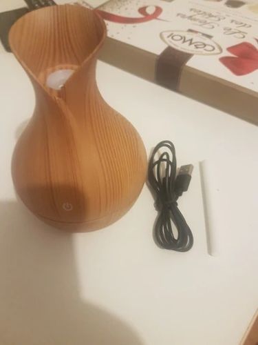 Customer photo review of Essential Oil Diffuser Air Humidifier 7 LED Color for Home Office Aromatherapy