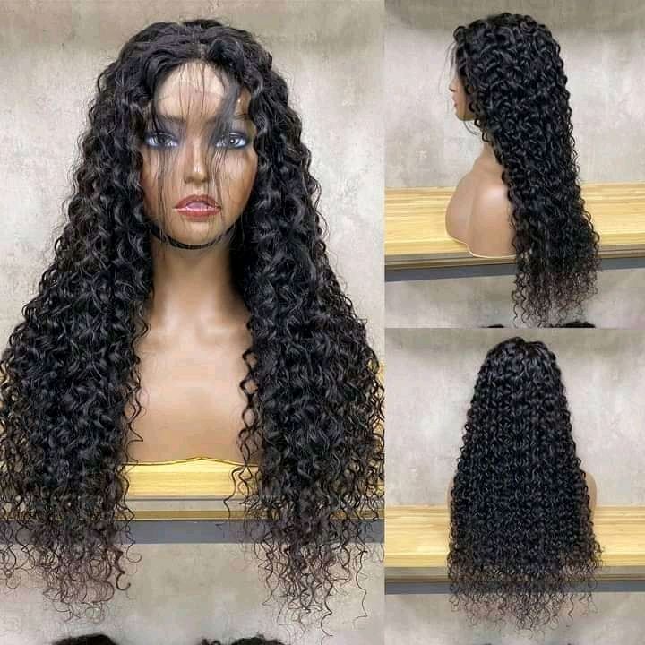 Customer photo review of Brazilian 13x4 Lace Frontal Wig Straight