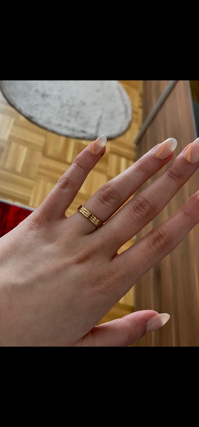 Customer photo review of Troja Ring | 18K vergoldet