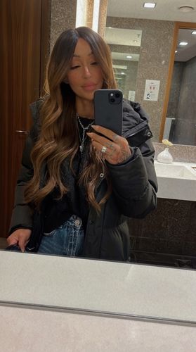 Customer photo review of Cora