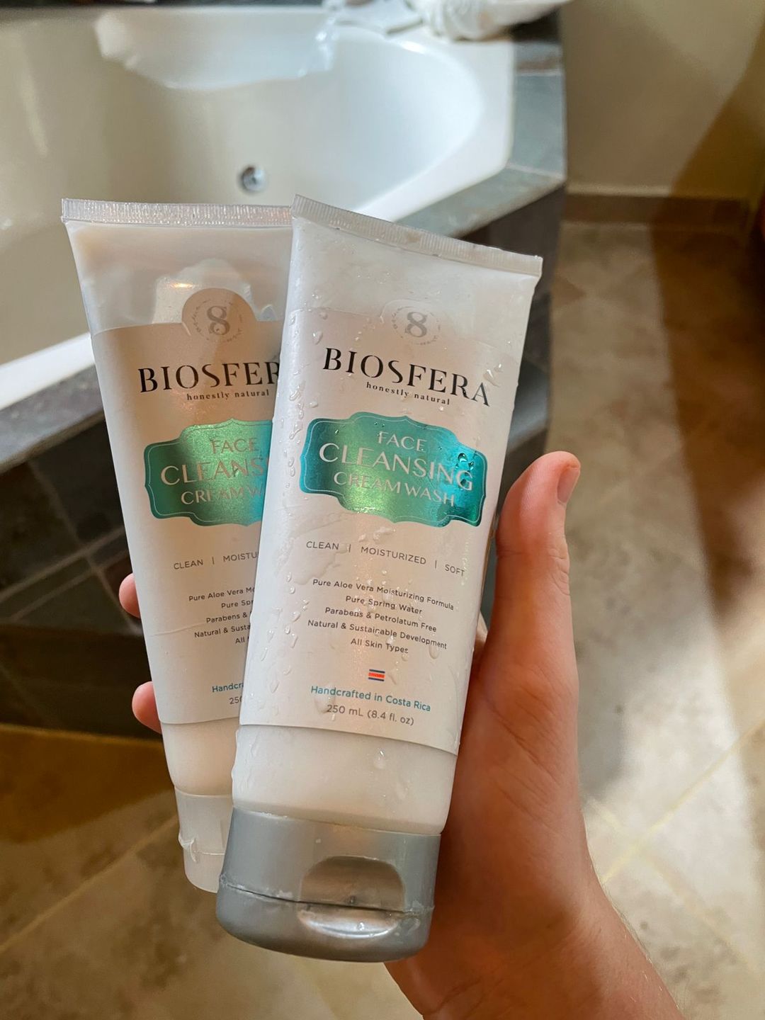 Customer photo review of Face Cleansing Cream Wash