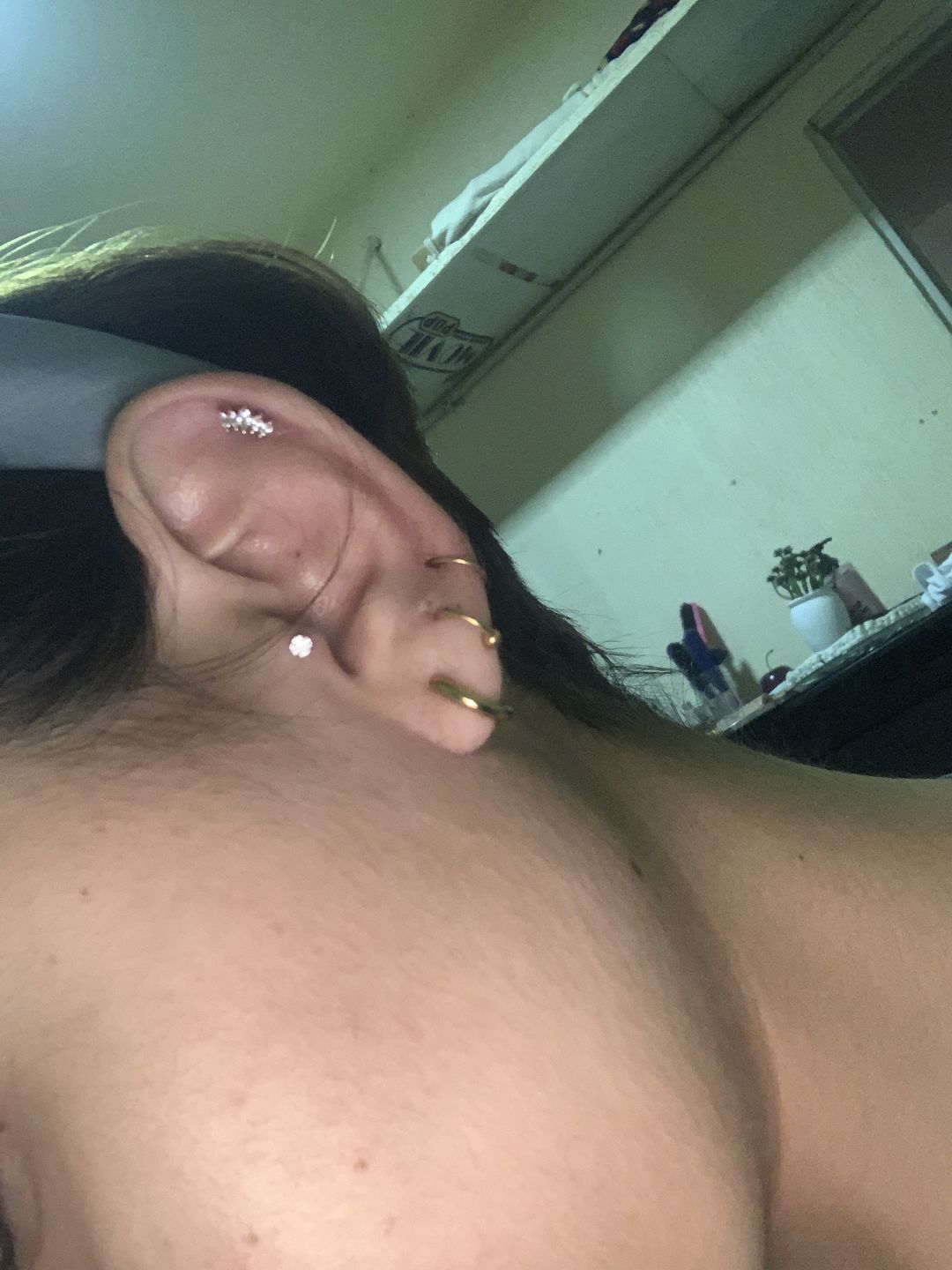Customer photo review of Piercing Circular Clicker