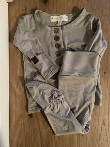 Customer photo review of Papillon Bebe Top + Bottoms Set