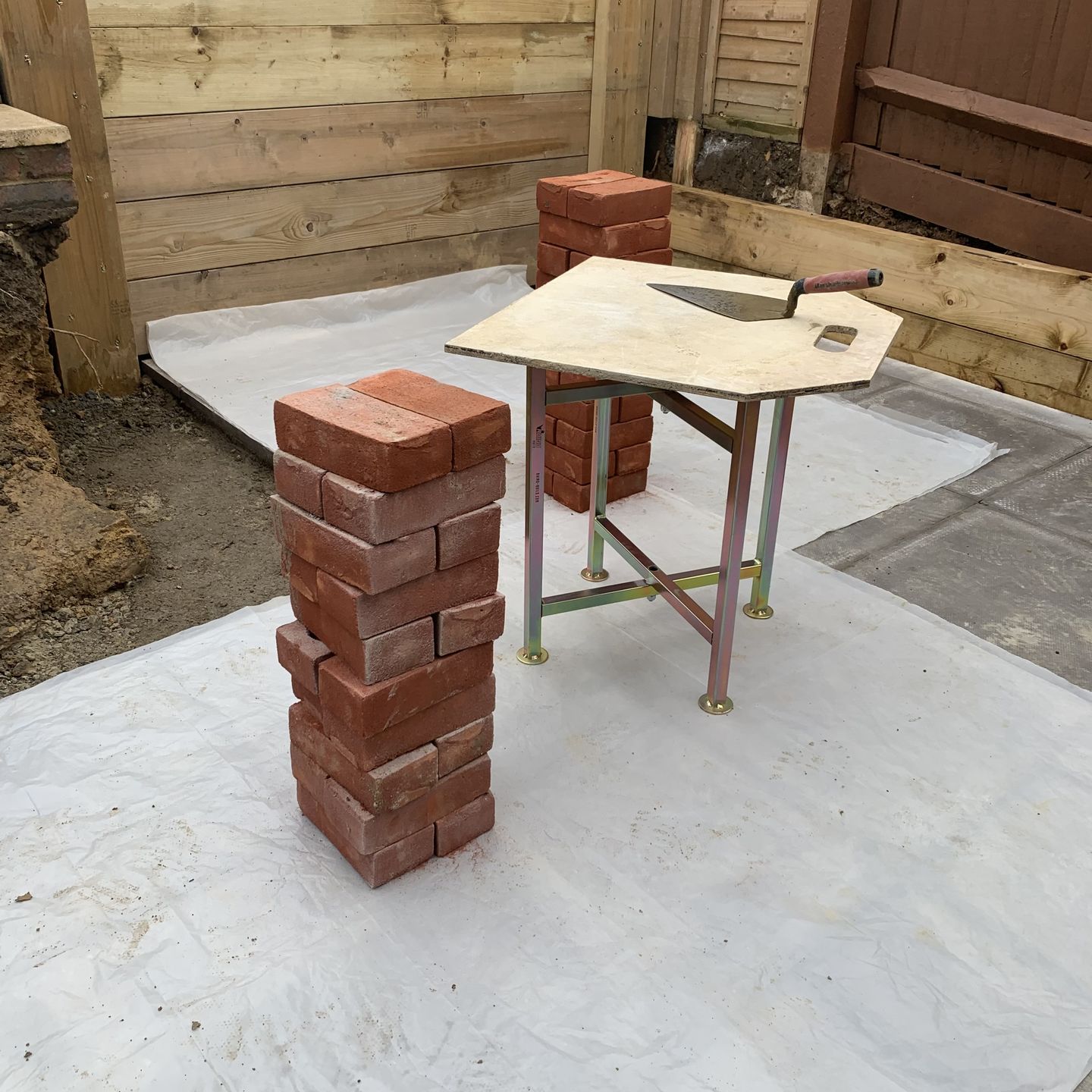 Customer photo review of Zinc Plated Mortar / Spot Board Stand - with feet