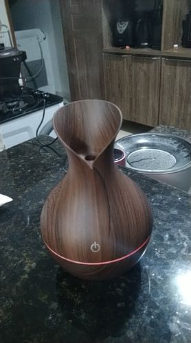 Customer photo review of Essential Oil Diffuser Air Humidifier 7 LED Color for Home Office Aromatherapy