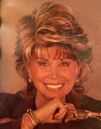 Customer photo review of 24K Gold Cream Instant Lift Cream