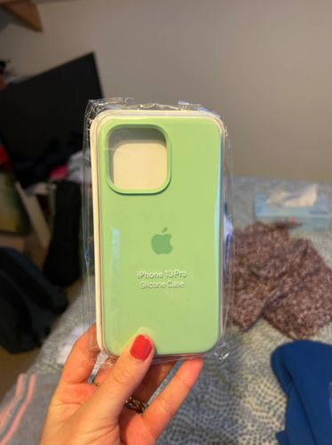 Customer photo review of iPhone Silicone Case (Matcha Green)