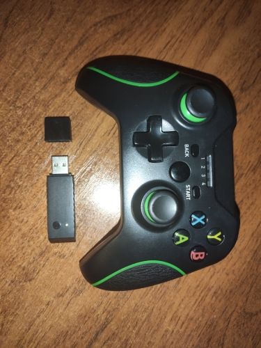 Customer photo review of Data Frog 2.4G Wireless Gamepad For Xbox One Console Game Controller For PS3/Android Smart Phone Joystick For PC Win7/8/10