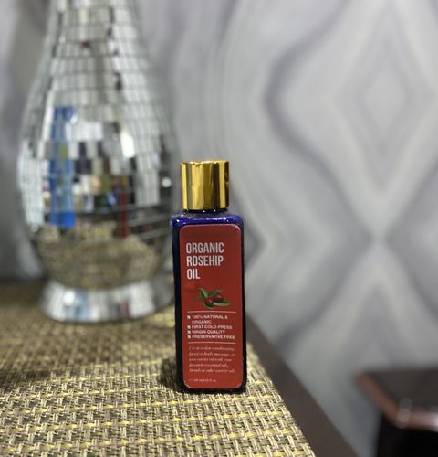 Customer photo review of Organic Rosehip Oil
