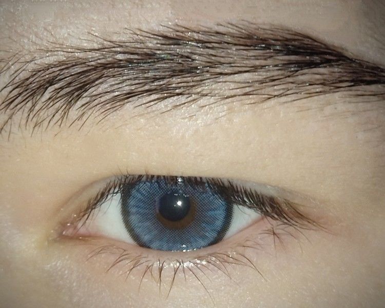 Customer photo review of LENTILLES DIAMOND BLUE