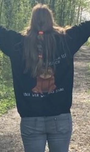 Customer photo review of Ohne Mich Faultier - Hoodie Unisex Backprint