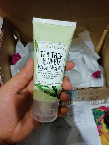 Customer photo review of Tea Tree & Neem Face Wash