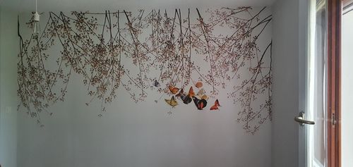 Customer photo review of Papier peint panoramique tête de lit branchage & butterfly