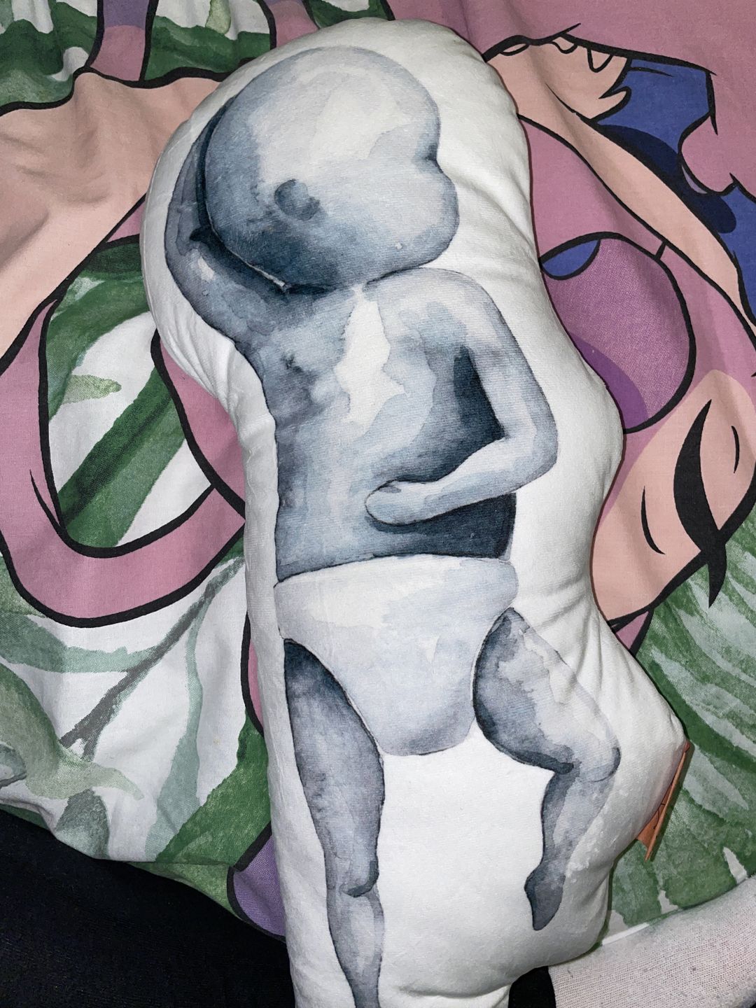 Customer photo review of Birth Pillow Watercolor Three