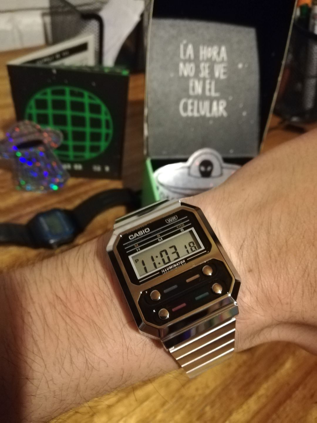 Customer photo review of Reloj Casio Vintage A100WE-1ADF Alien F-100 Reissue Plateado