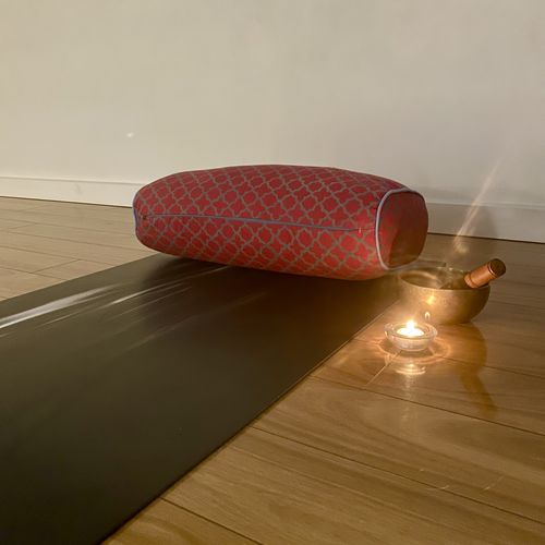 Customer photo review of Moroccan Diamond  Oval Yoga Bolster
