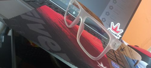 Customer photo review of Velka Blue