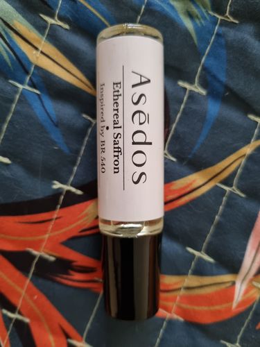 Customer photo review of ETHEREAL SAFFRON PERFUME OIL