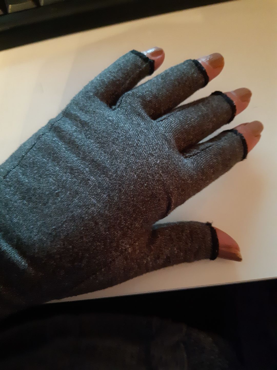 Customer photo review of Gants de compression anti-douleurs