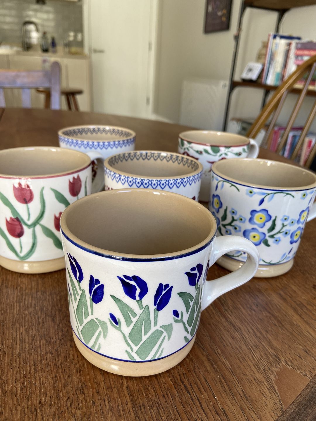 Customer photo review of Large Mug Blue Blooms