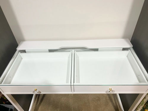 Customer photo review of (Set) Hollywood Mirror & Table Set Medium “Hope”