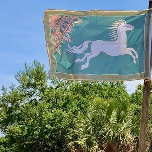 Customer photo review of LOTR Rohan Horse Flag