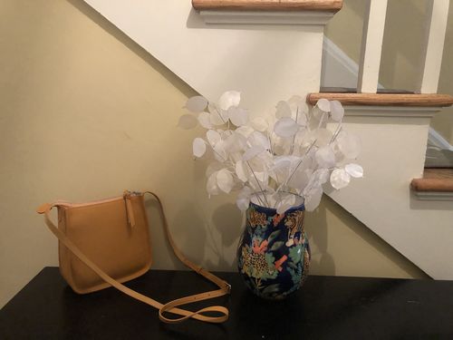 Customer photo review of Calvi Crossbody Bag
