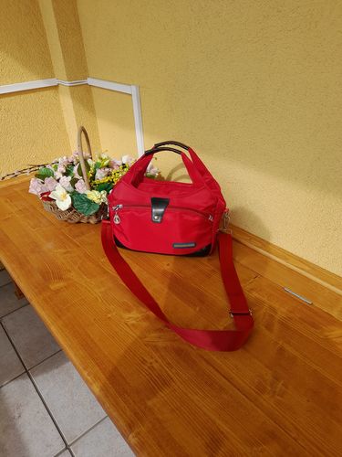 Customer photo review of Nylon Handtasche/Umhängetasche mit großer Kapazität