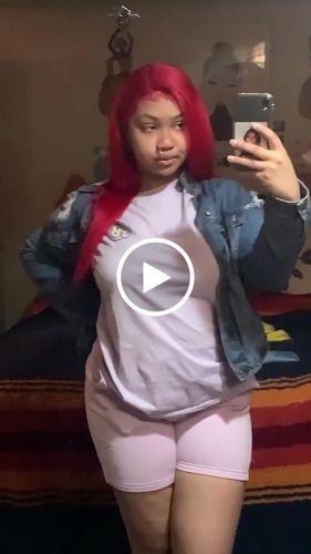 Customer video review of Smiley  Pink 20G Nose Hoop